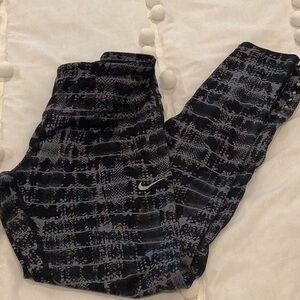 Nike Dri-Fit Drawstring Legging M